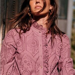 Chlo Shirt - Embroidered Ecru - Organic cotton Sezane